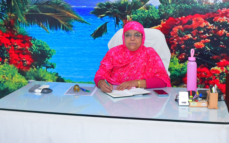 Mrs. M. MUMTAJ BEGAM, M.A., M.Ed., M.Phil., - principal